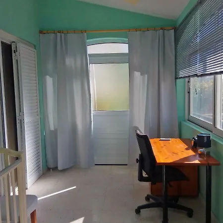 Alexander's 3 Bed In *
